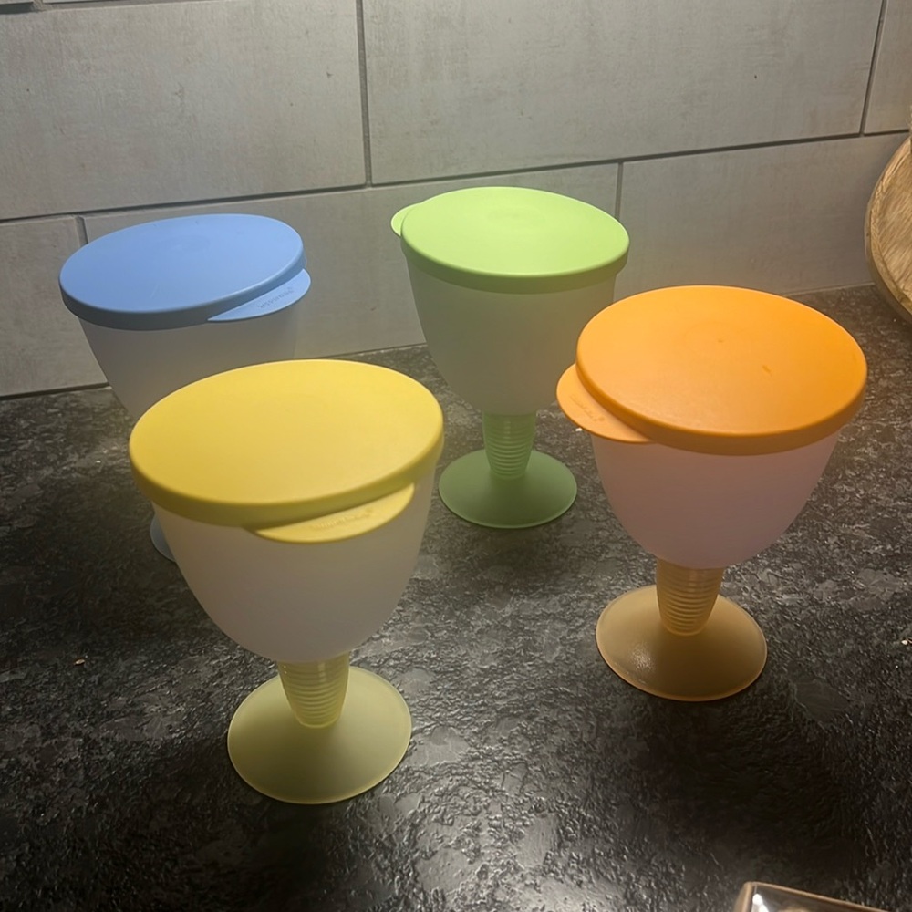PARFAIT/JELLO cups by Tupperware. Vintage NWOT.  Use to make ice cream sundae’s